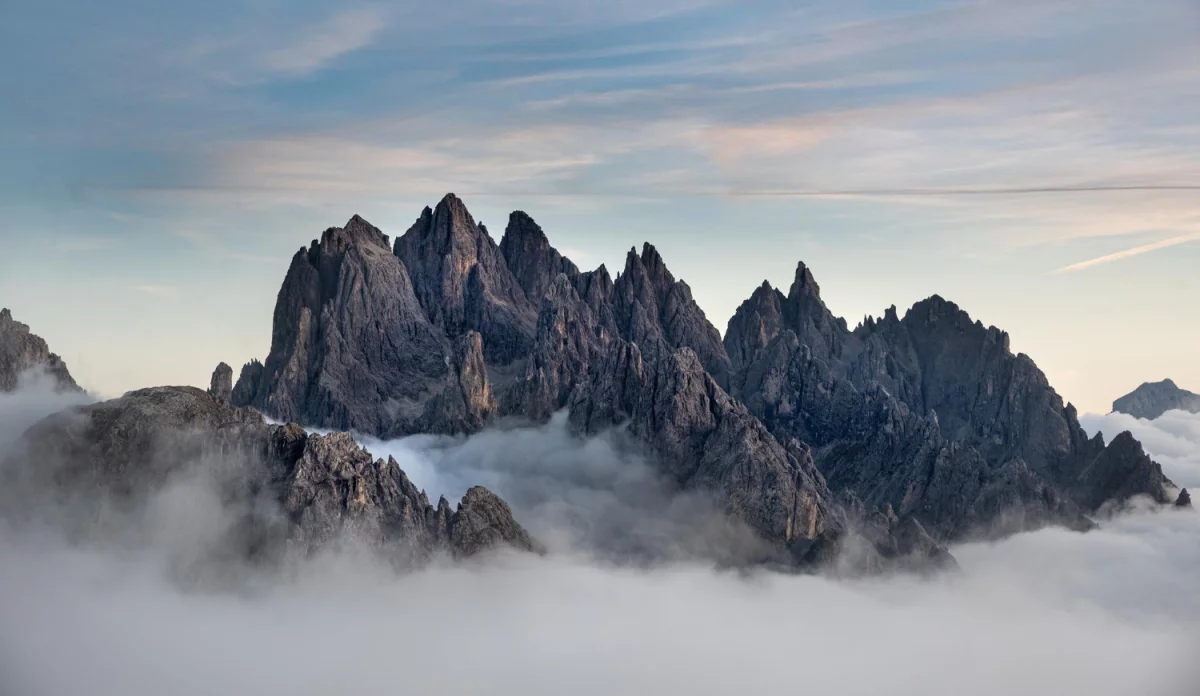 Retinol: jak bezpiecznie wprowadzić go do pielęgnacji, efekty, błędy i najlepsze kosmetyki